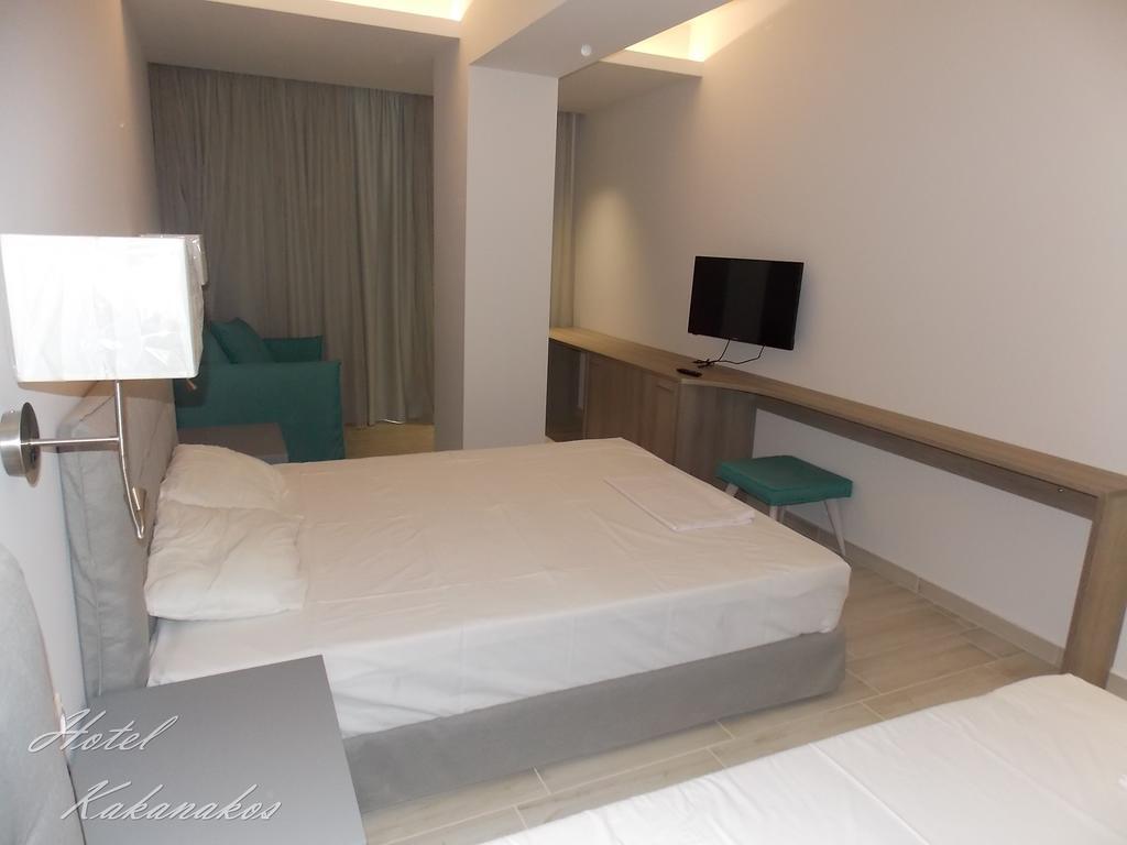 Hotel Kakanakos Loutra Elenis Chambre photo