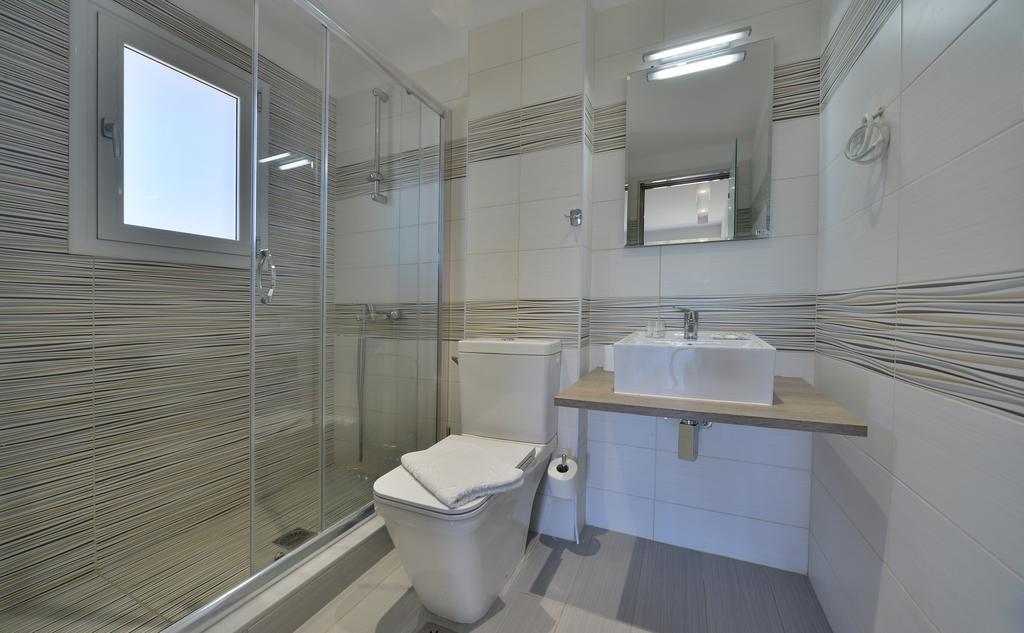 Hotel Kakanakos Loutra Elenis Extérieur photo